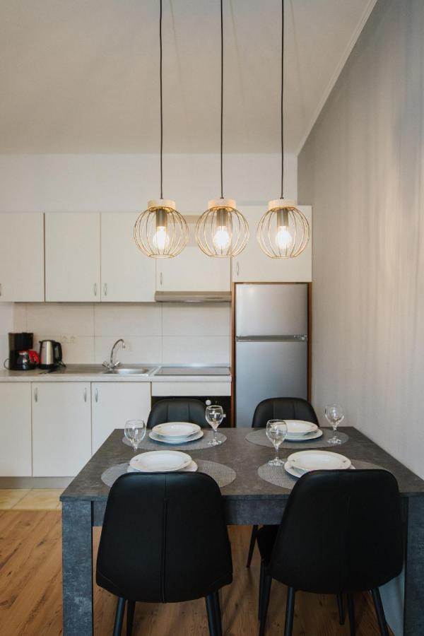 Apartment Deni Solin Exterior foto